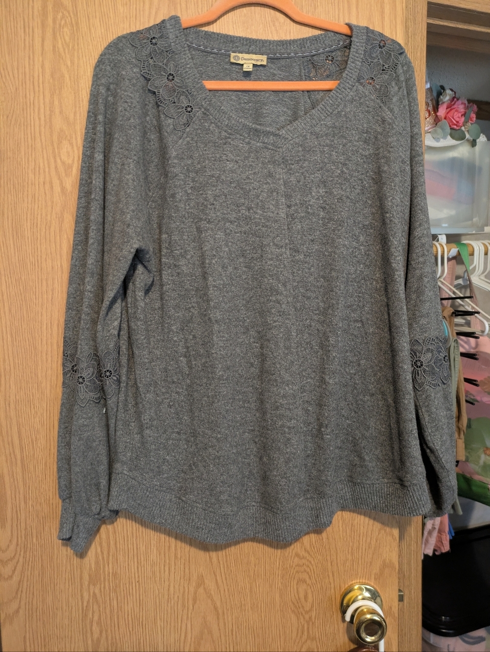 Democracy Charcoal Gray Knit Top with V-Neck Trim